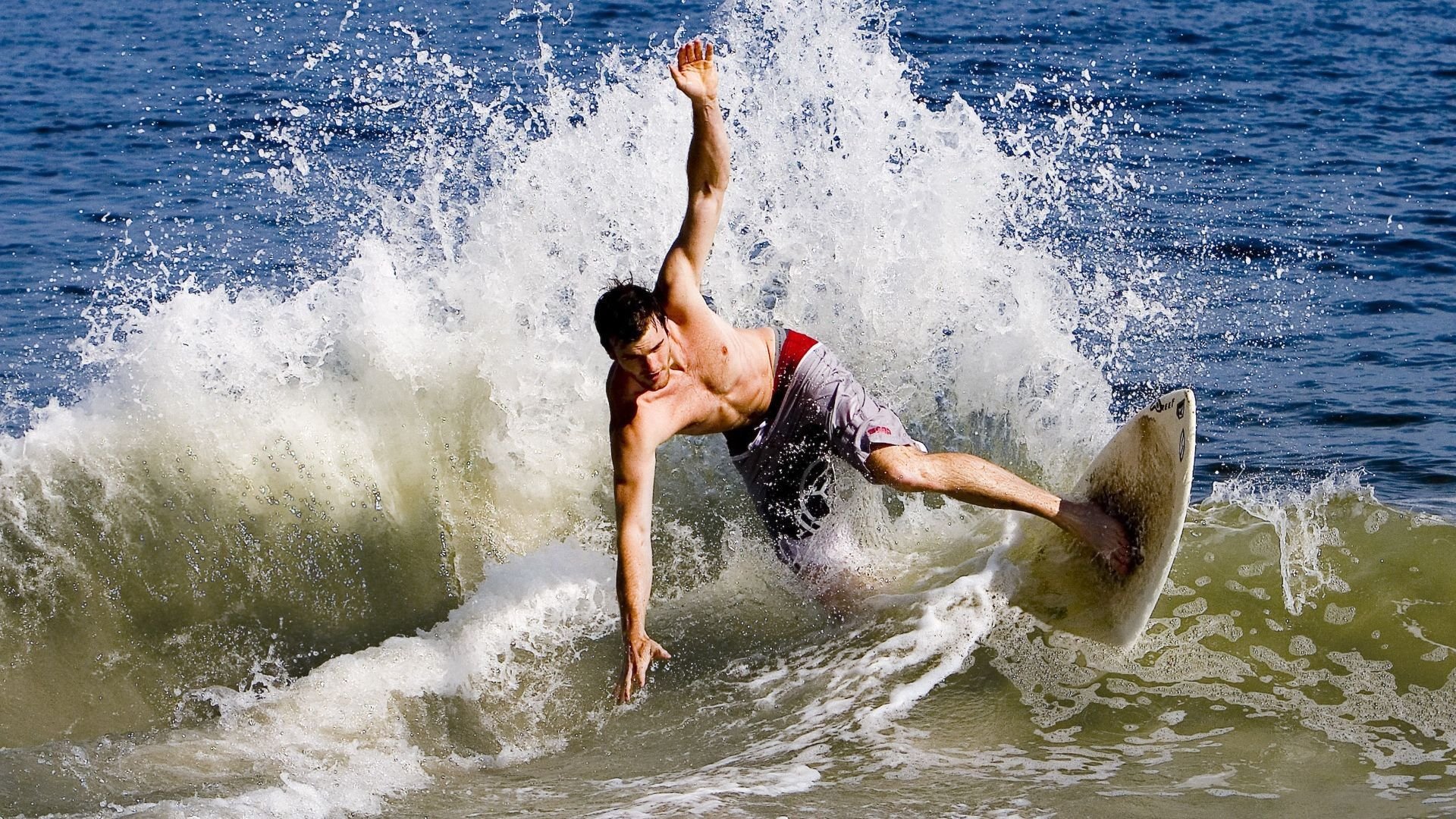 森林狼最后时刻击败湖人，小贾伦在季后赛抢七接管比赛