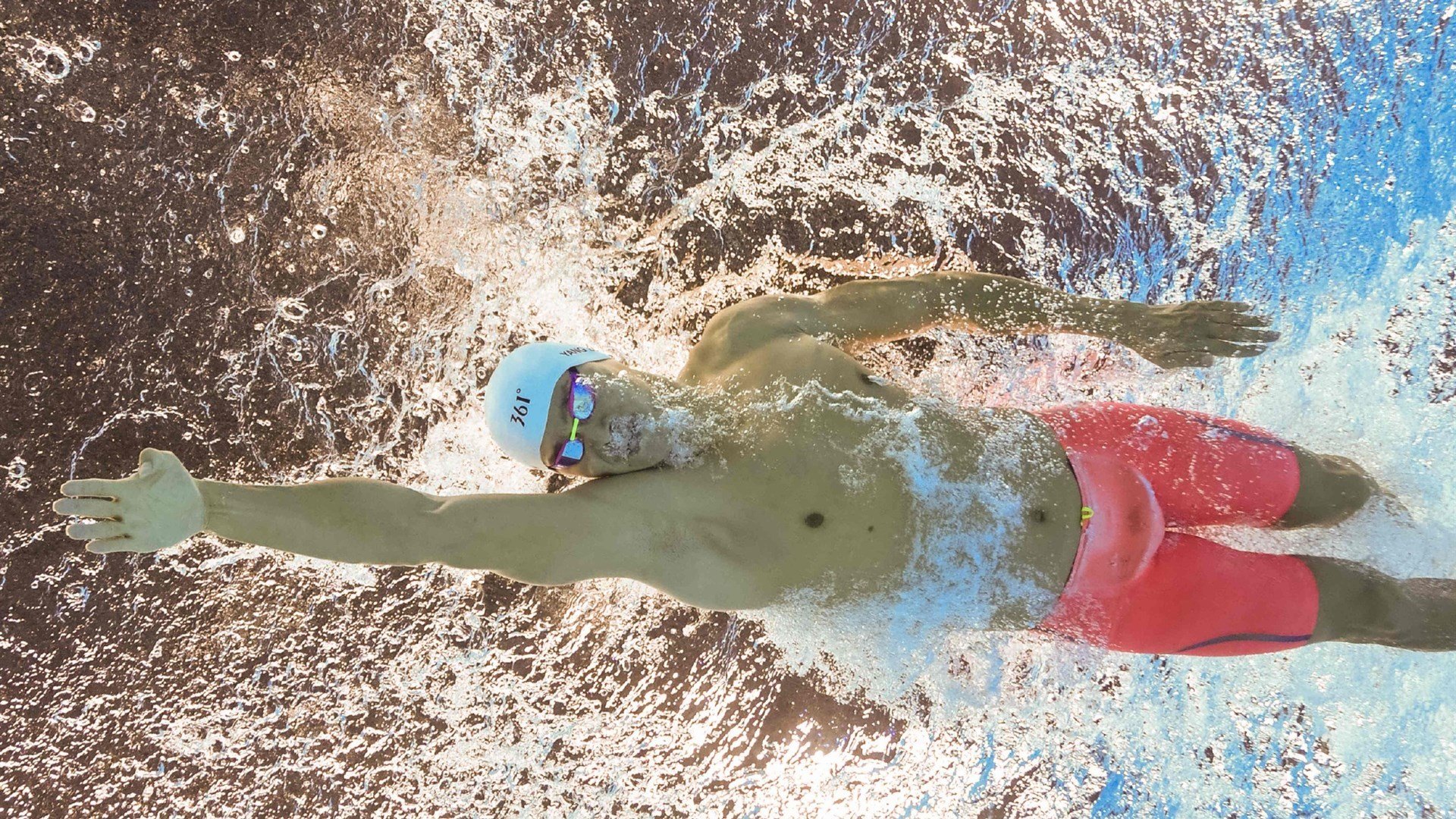 羽坛惊魂夜，辛杜统治全场，印度队险胜日本队背后的唯一性启示